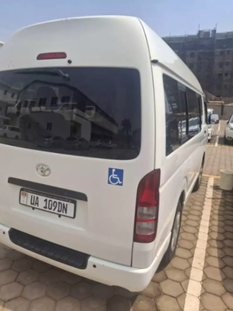 Toyota Hiace (High Roof)   - 2012