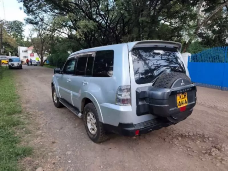 Mitsubishi Pajero Exceed - 2009