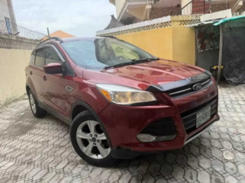 Ford Escape - 2013