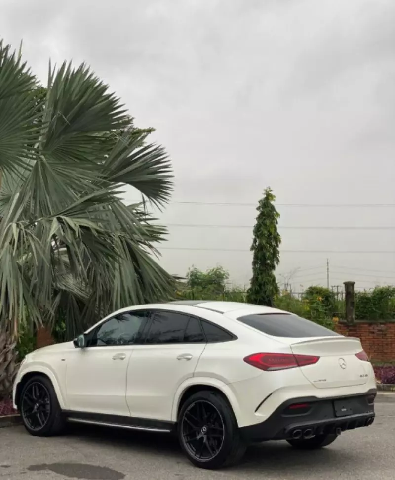 Mercedes-Benz GLE-Class   - 2022