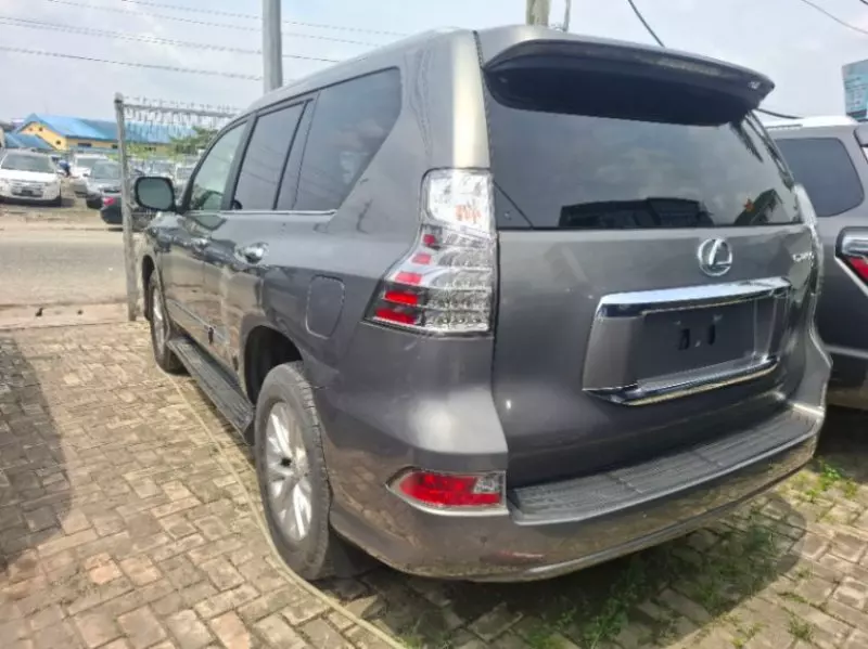 Lexus GX - 2014
