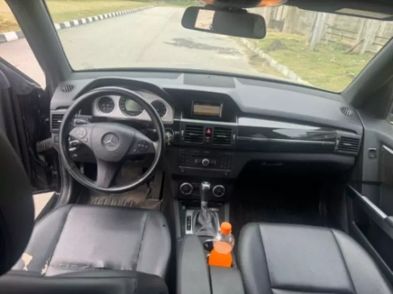Mercedes-Benz GLK 350   - 2012