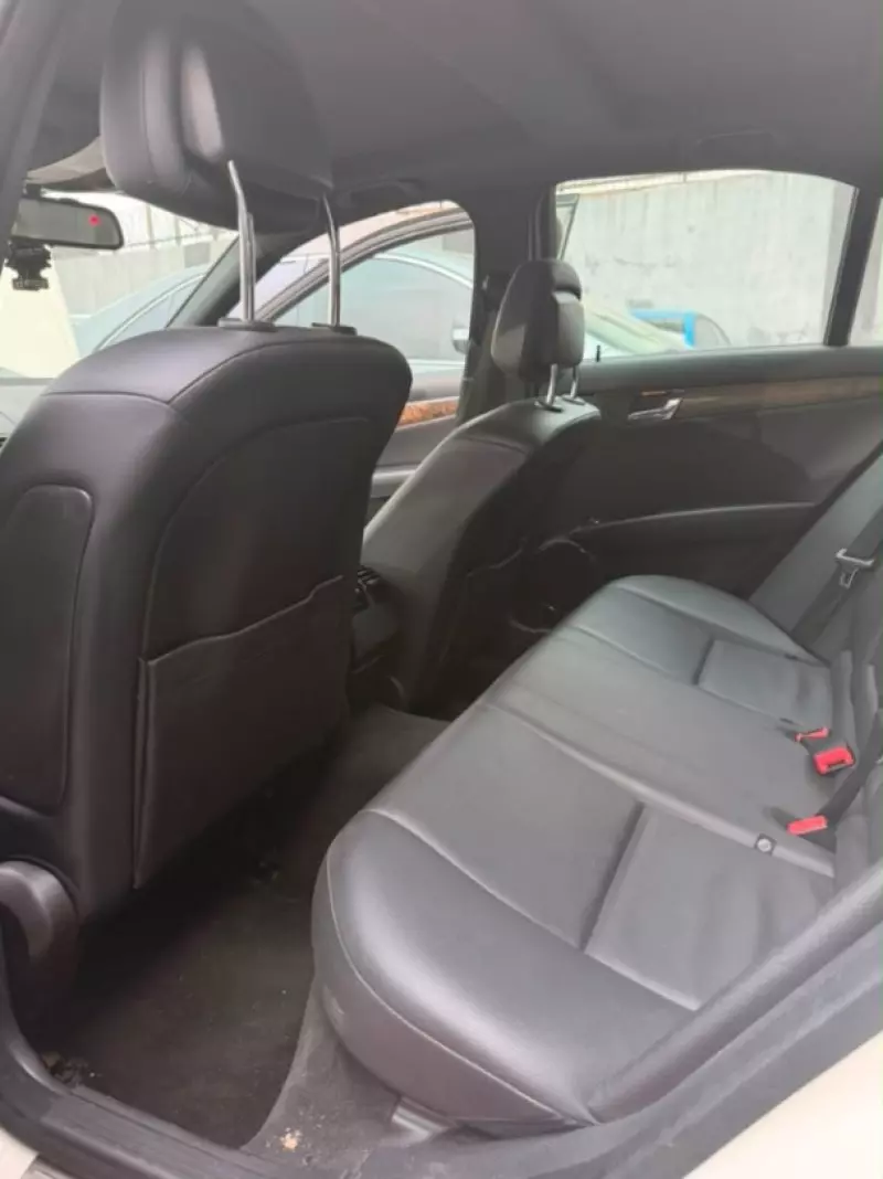 Mercedes-Benz C-Class - 2011