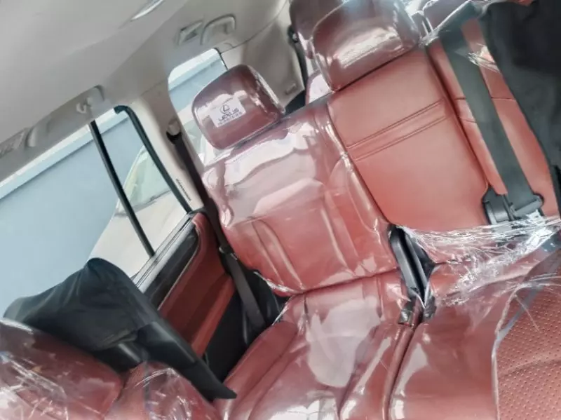 Lexus LX 570   - 2018