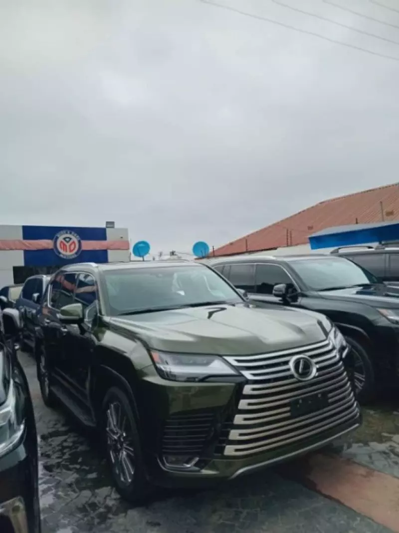 Lexus LX 600   - 2024