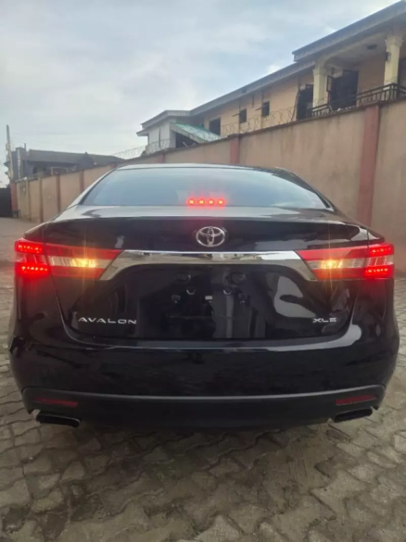 TOYOTA Avalon   - 2014