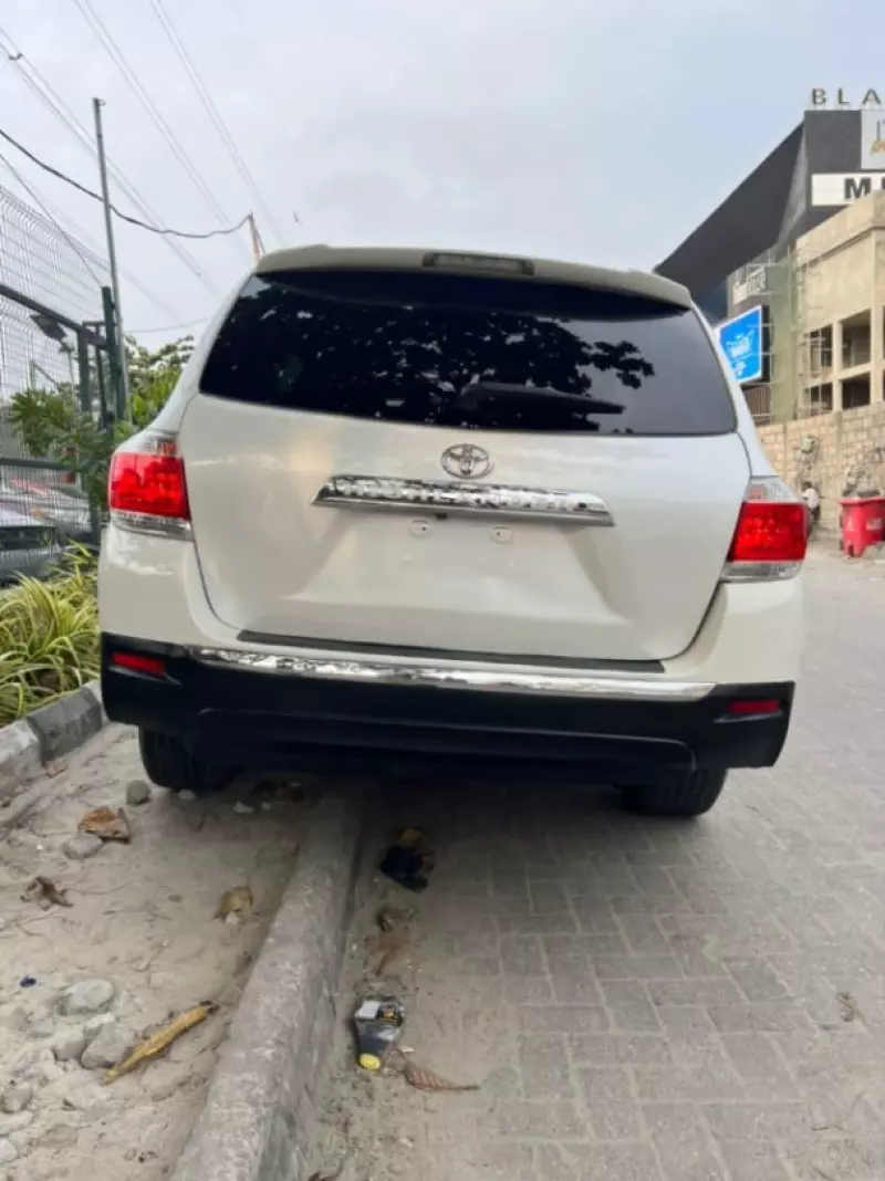 TOYOTA Highlander - 2009