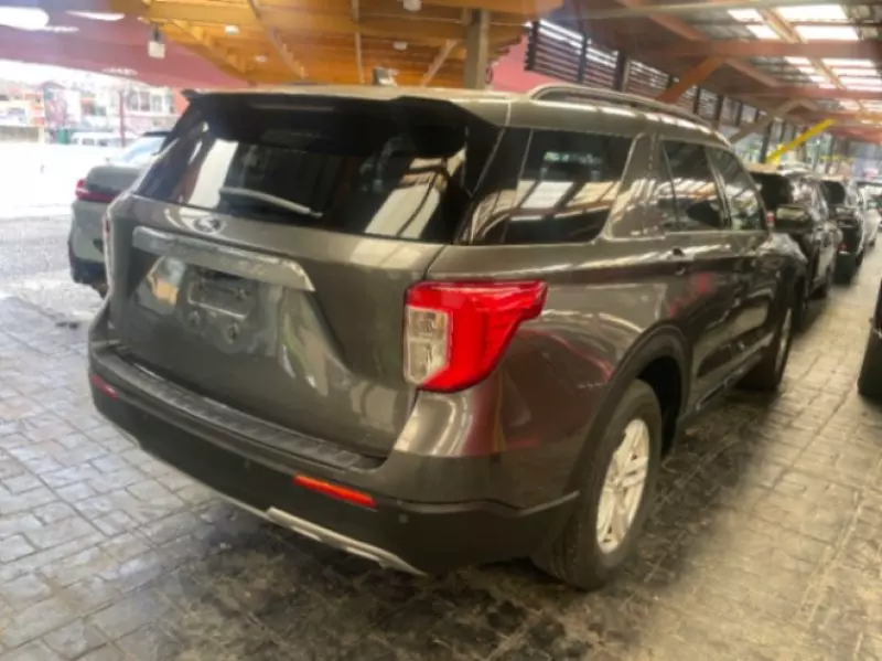 Ford Explorer   - 2020