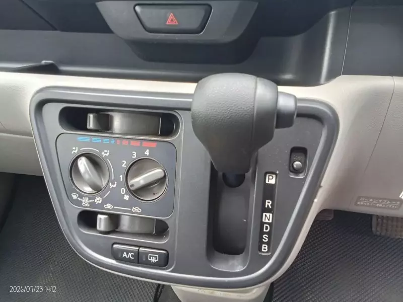 TOYOTA Passo   - 2017