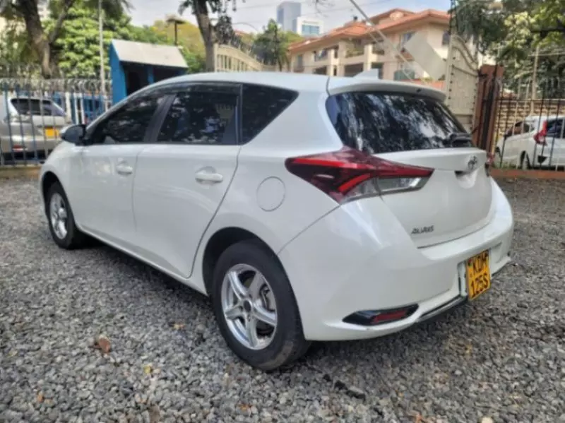 Toyota Auris   - 2018