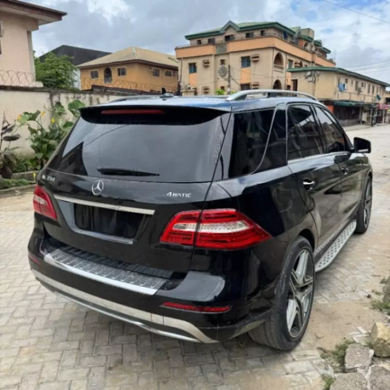 Mercedes-Benz ML-Class   - 2014