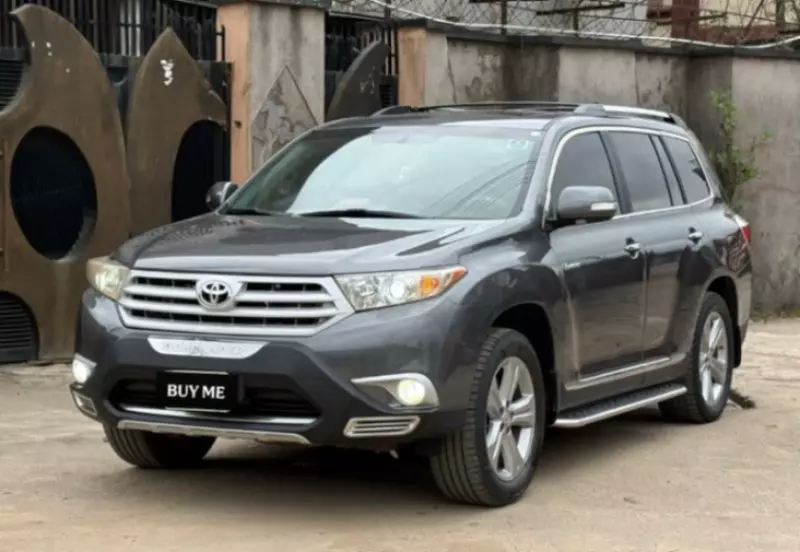 TOYOTA Highlander   - 2012