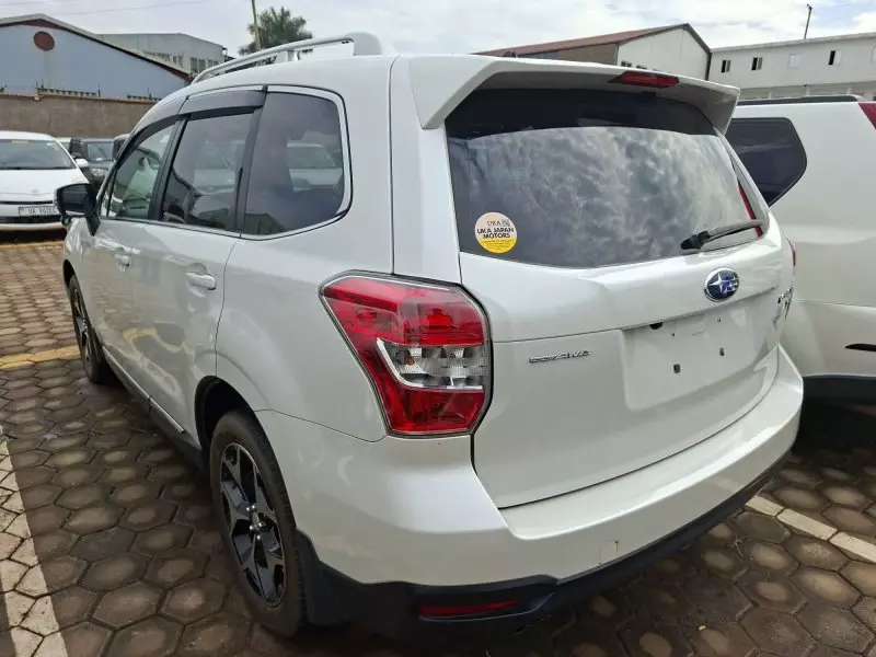 Subaru Forester   - 2013