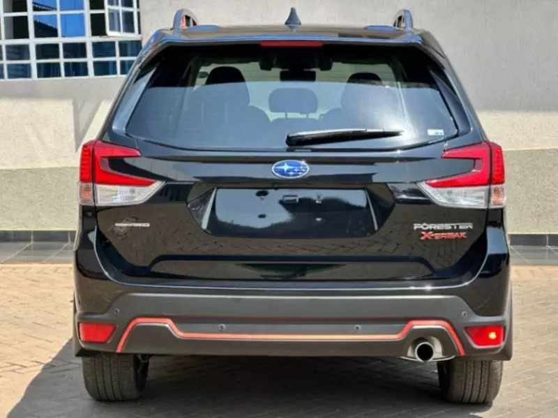 Subaru Forester   - 2018