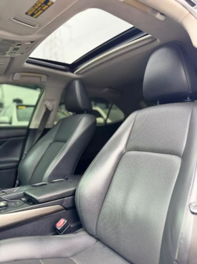 Lexus IS 250   - 2015