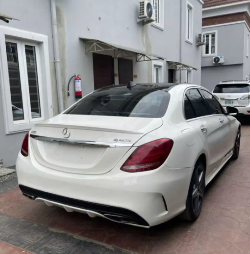 Mercedes-Benz C-Class   - 2016