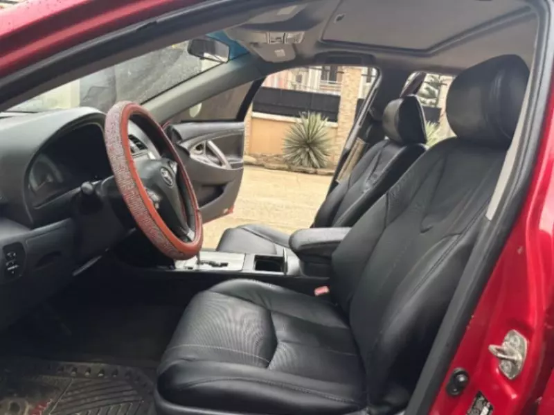 Toyota Camry   - 2007