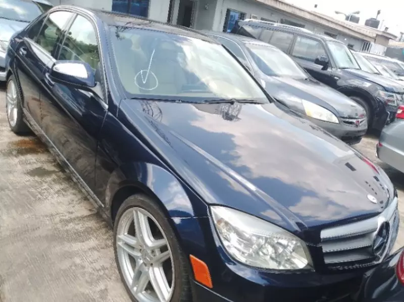 Mercedes-Benz C 300   - 2008