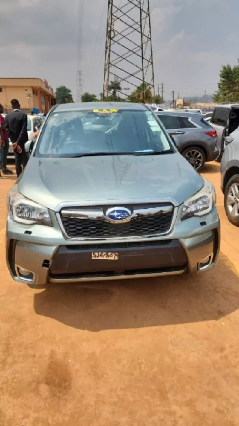 Subaru Forester   - 2015