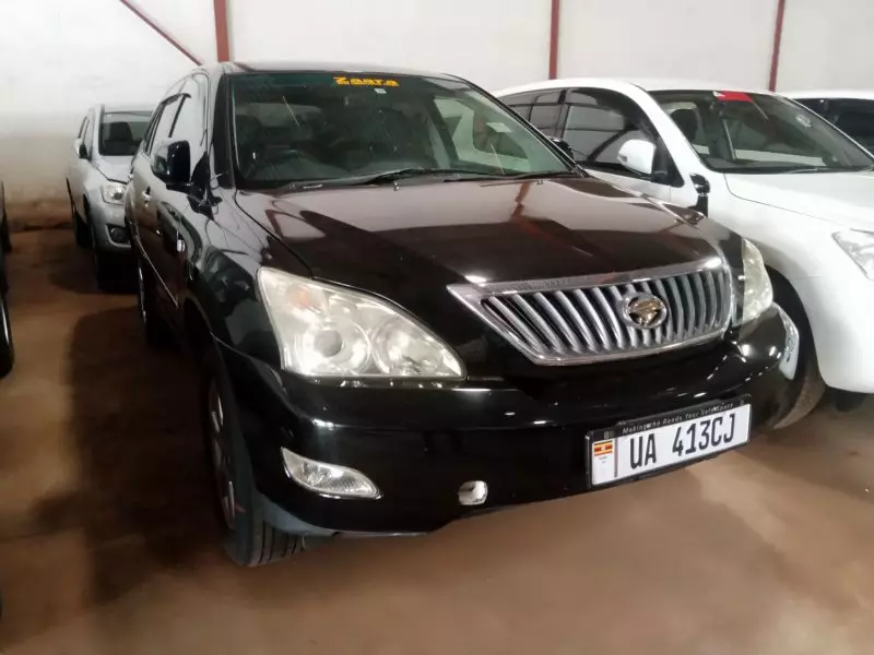 Toyota Harrier   - 2010