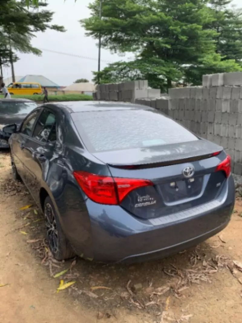 Toyota Corolla   - 2017