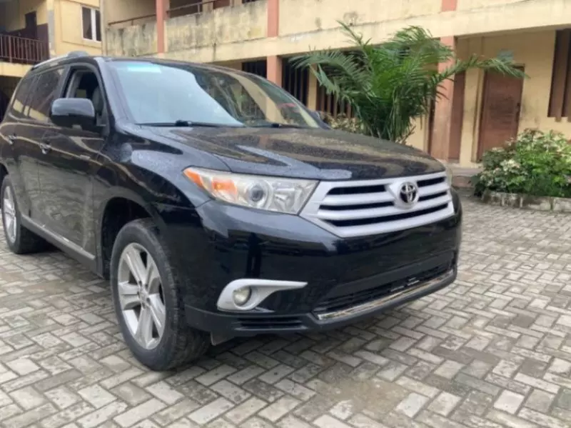 TOYOTA Highlander - 2013