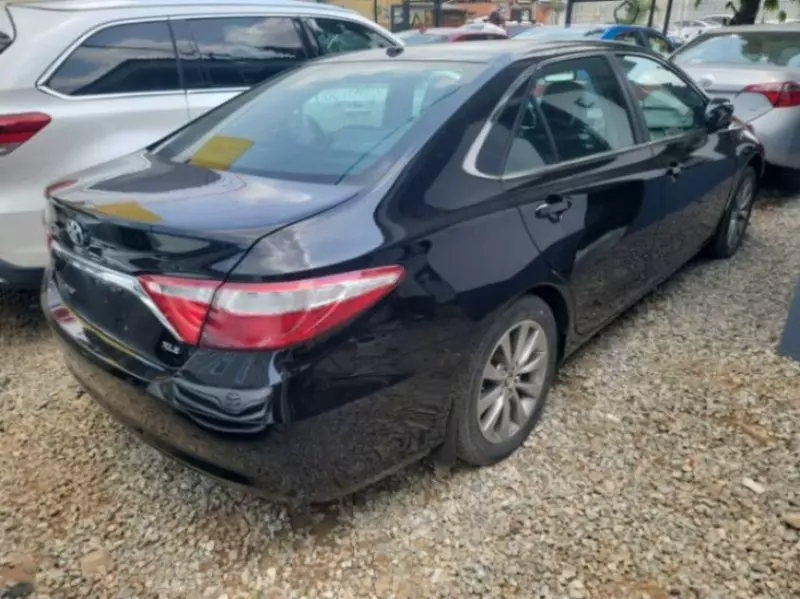 Toyota Camry   - 2015