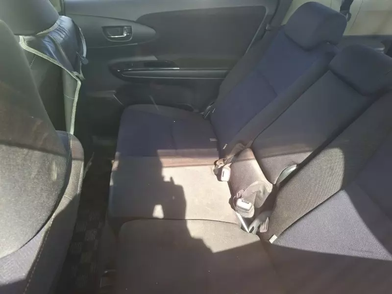 Toyota Wish   - 2012