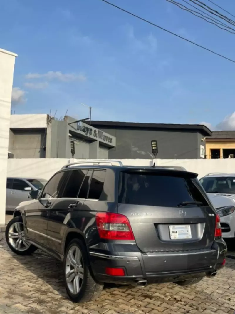 Mercedes-Benz GLK-Class   - 2011