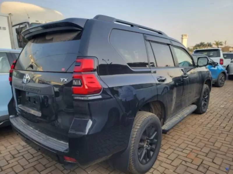 Toyota Landcruiser prado TX   - 2023