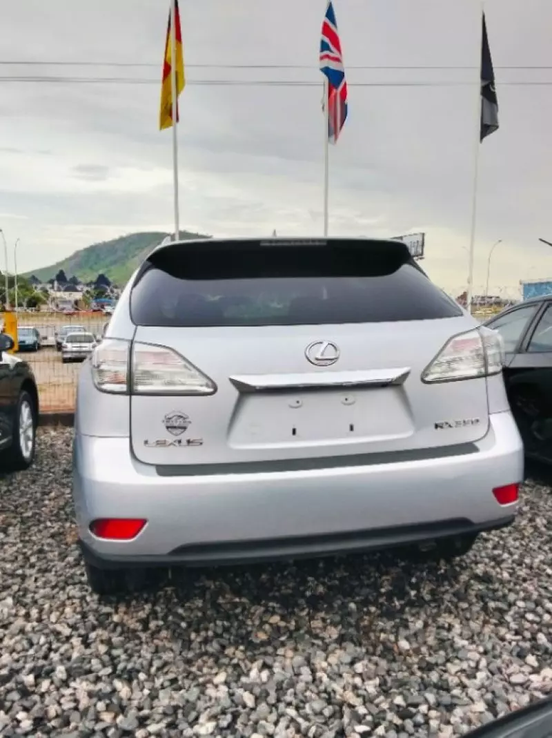 Lexus RX - 2010