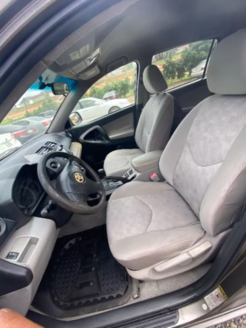 TOYOTA RAV 4   - 2009