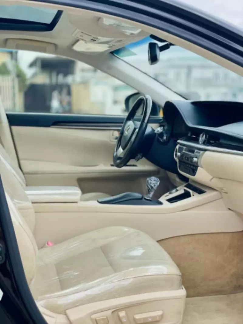 Lexus ES 350   - 2013