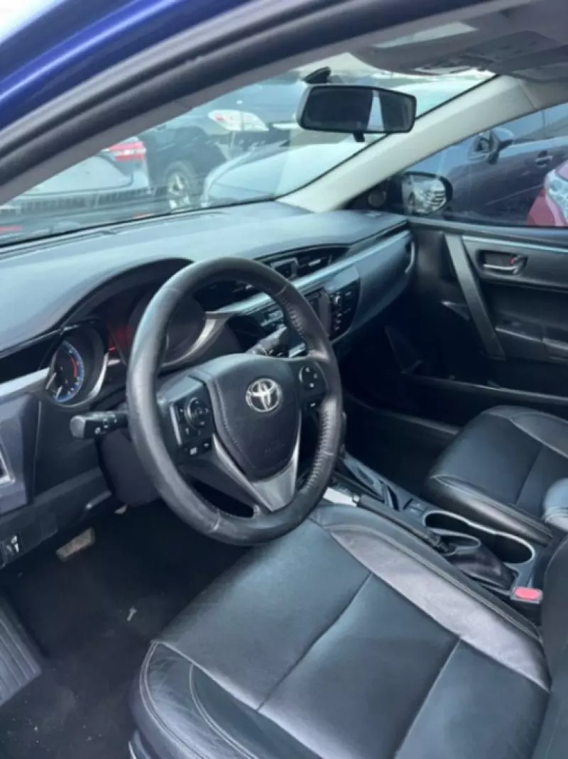 Toyota Corolla   - 2014