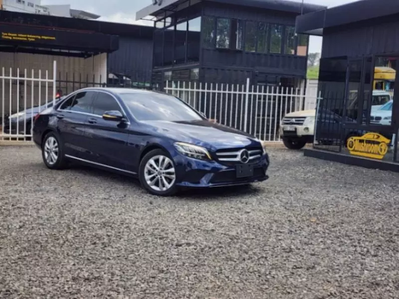 Mercedes-Benz C 180   - 2002