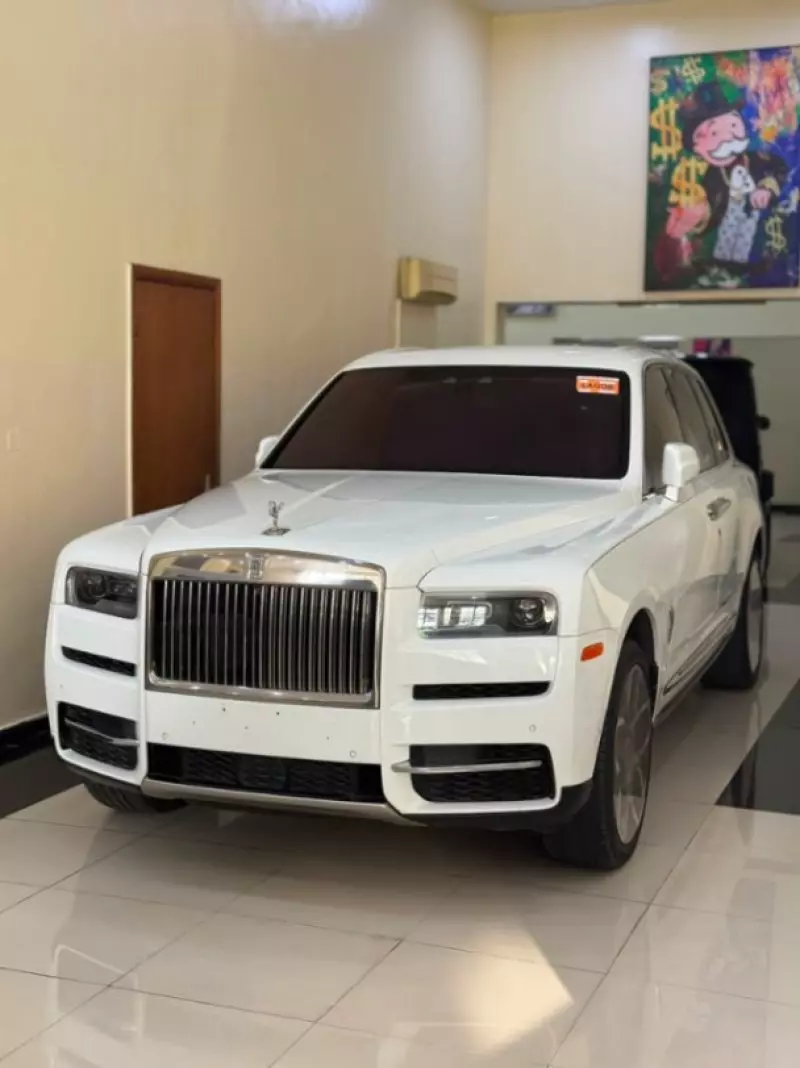 Rolls-Royce Cullinan - 2022