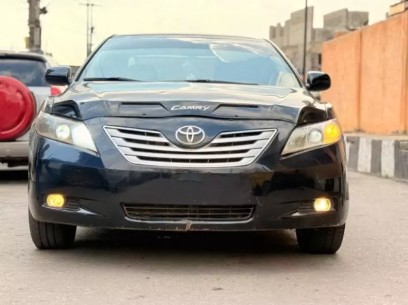 Toyota Camry   - 2007