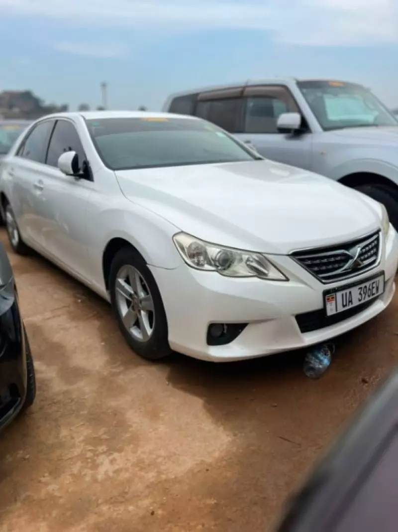 TOYOTA Mark X   - 2012