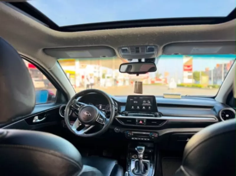 TOYOTA Corolla - 2010
