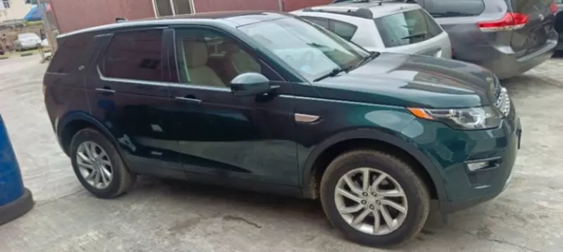 Land Rover Discovery - 2016