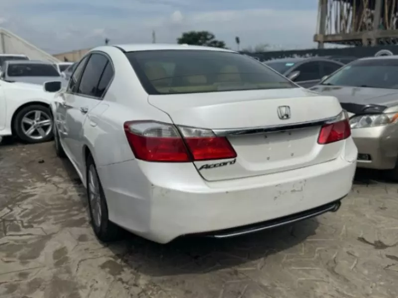 Honda Accord   - 2013