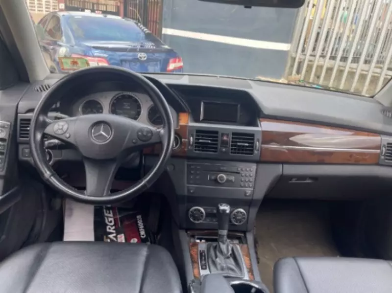 Mercedes-Benz GLK 350 - 2012