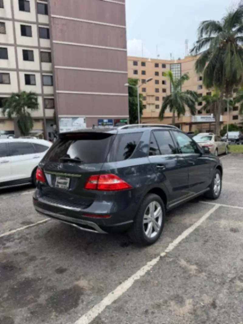 Mercedes-Benz ML-Class   - 2012