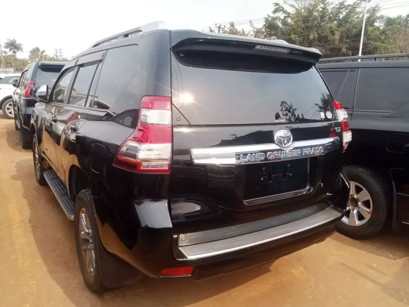 Toyota Landcruiser Prado   - 2016