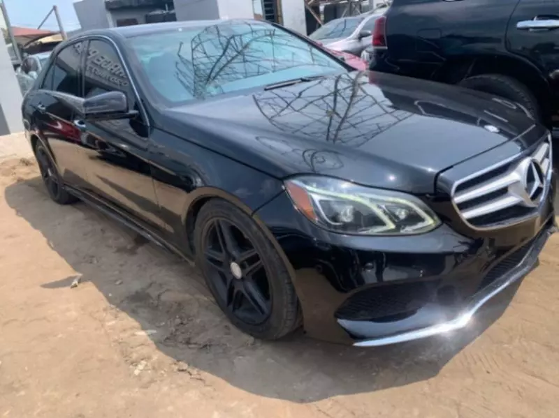 Mercedes-Benz E350   - 2014