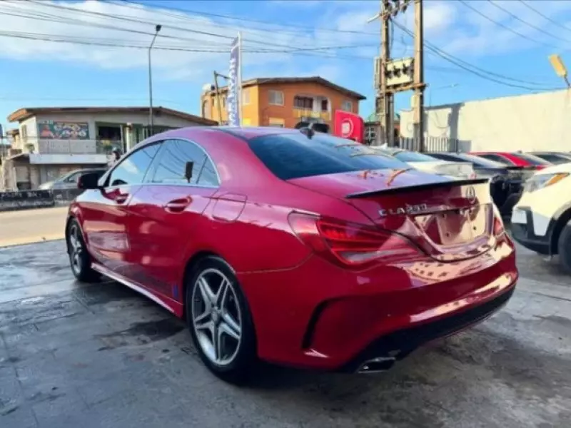 Mercedes-Benz CLA 250   - 2014