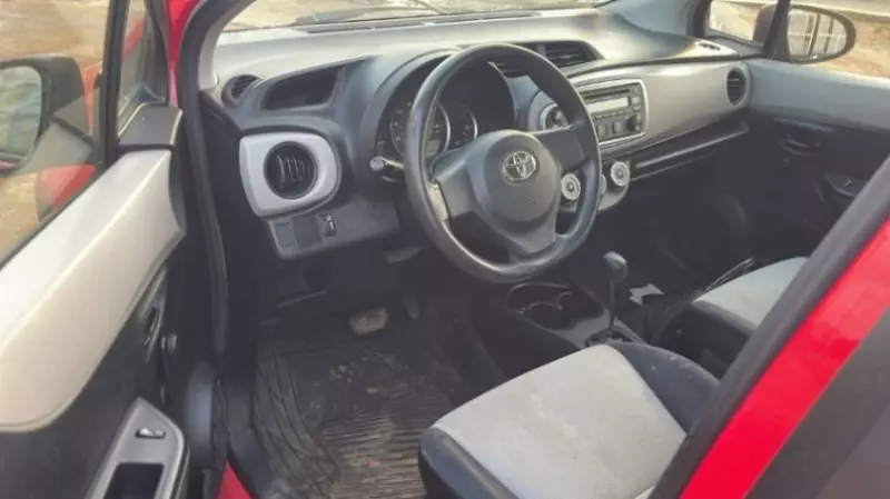 Toyota Yaris   - 2012