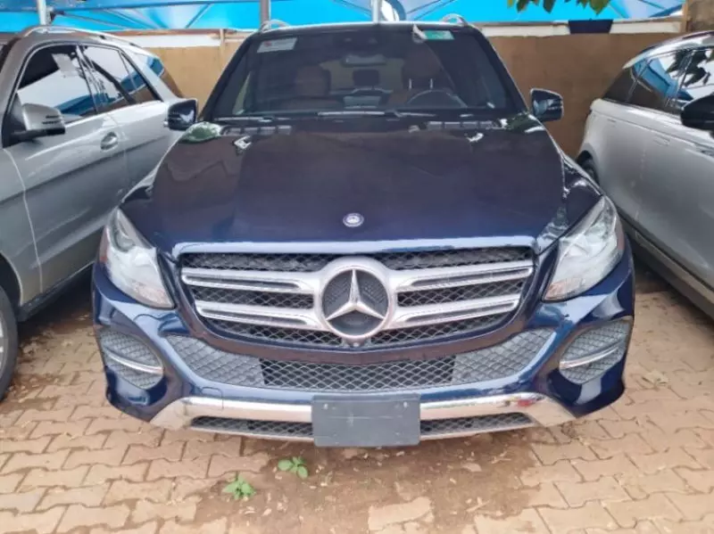 Mercedes-Benz GLE 350   - 2016