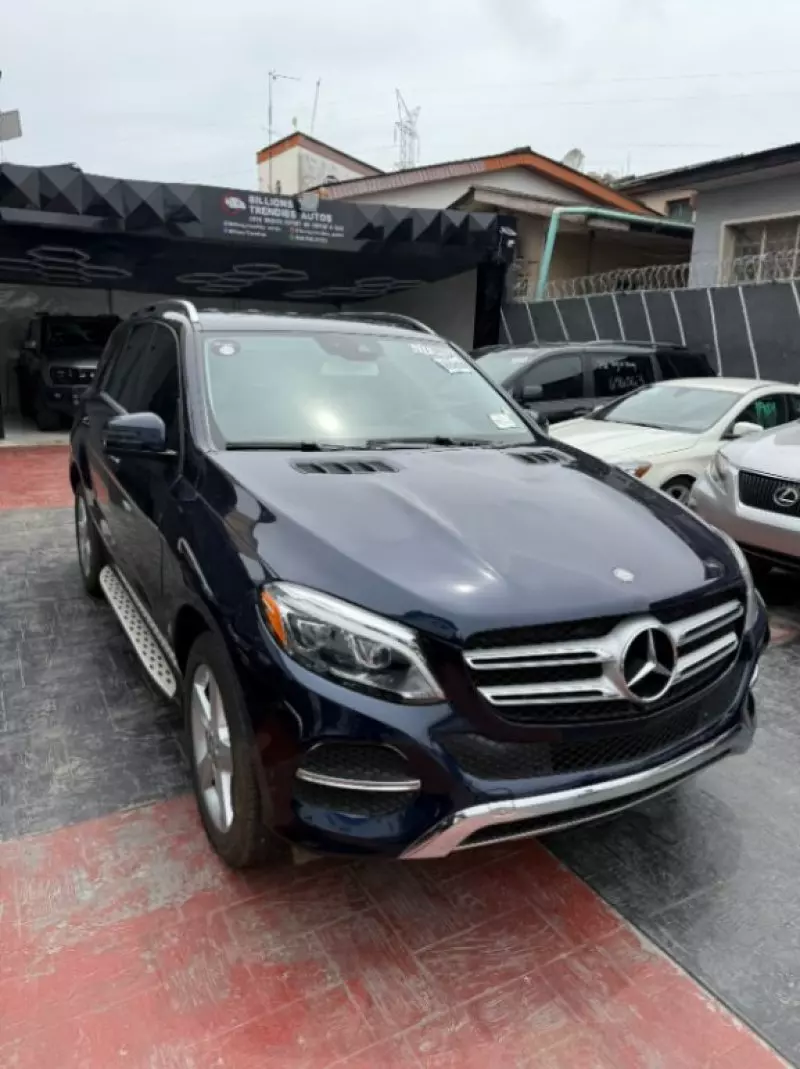 Mercedes-Benz GLE-Class   - 2016