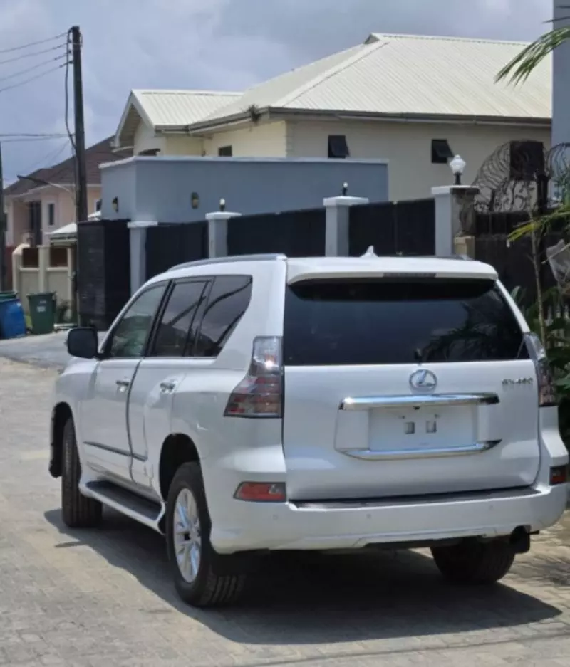 Lexus GX 460   - 2015